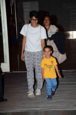 Aamir, Kiran Rao, Azad rao return from Orlando - Disneyland trip in Mumbai Airport on 26th april 2015